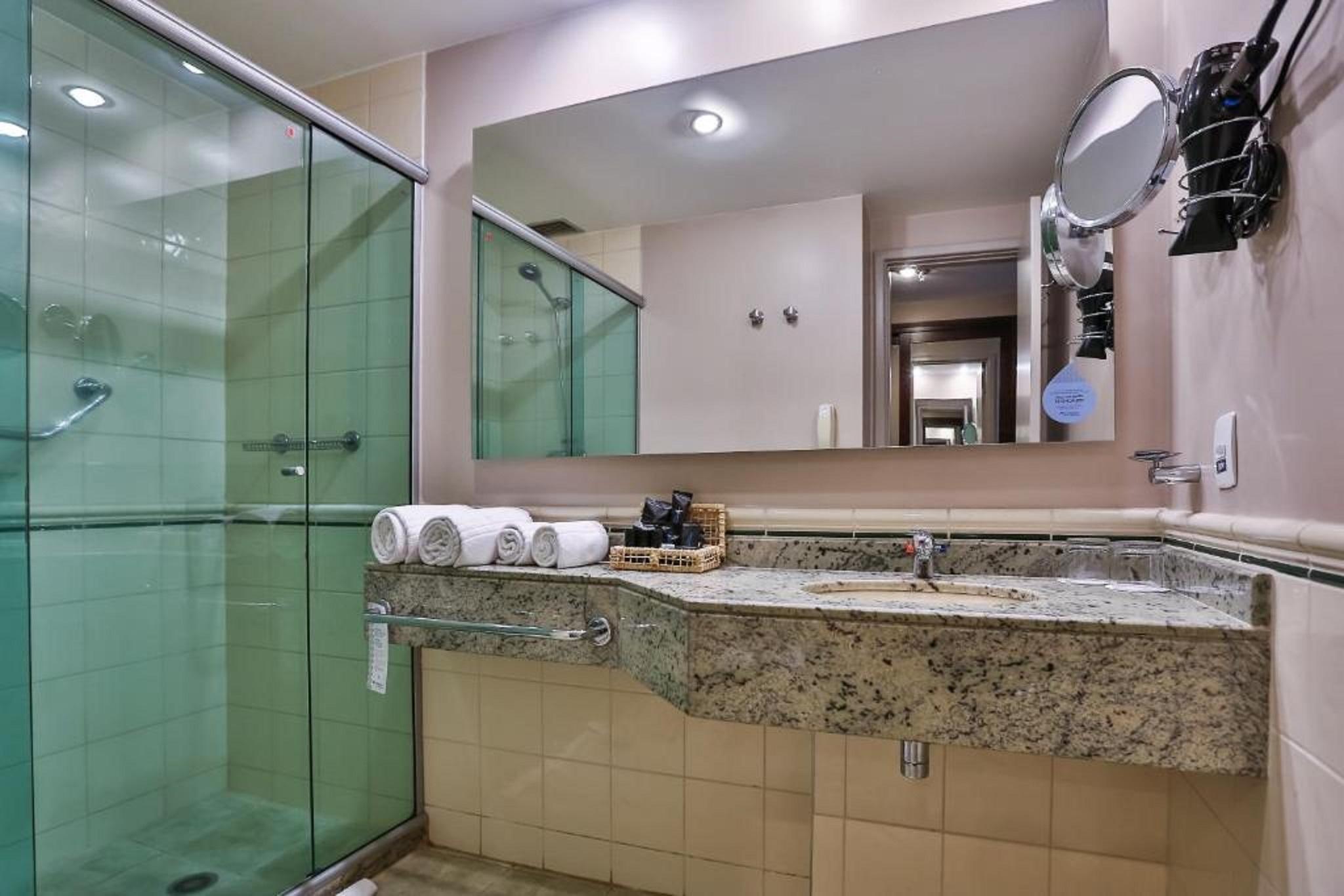 Hotel Wyndham Berrini 4*