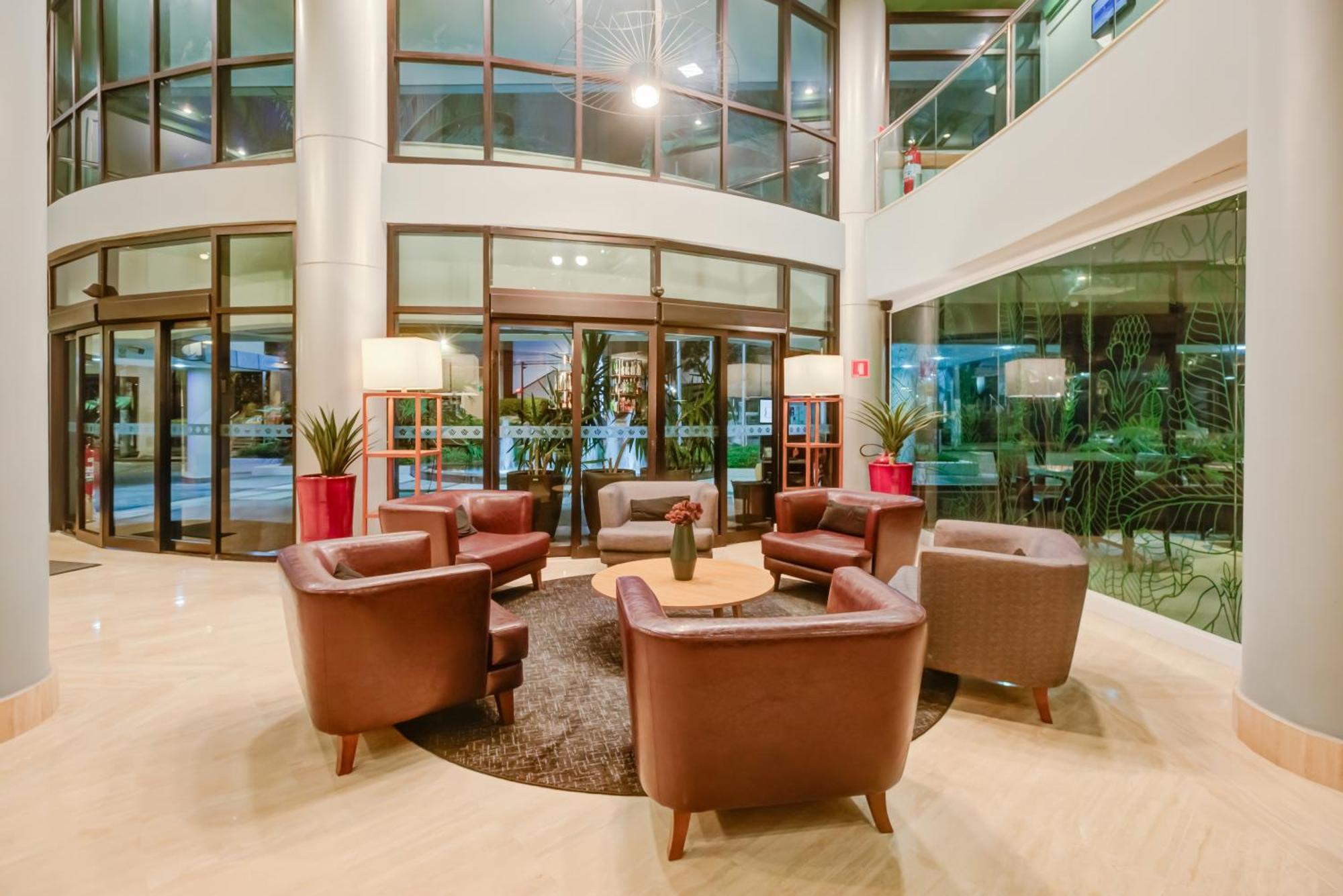Hotel Wyndham Berrini 4*